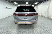 2025 Volkswagen Atlas 2.0T SEL Premium R-Line Oshkosh WI