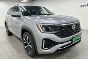 2025 Volkswagen Atlas 2.0T SEL Premium R-Line Oshkosh WI