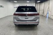 2025 Volkswagen Atlas 2.0T SEL Premium R-Line Oshkosh WI