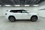 2025 Volkswagen Atlas 2.0T SEL Premium R-Line Oshkosh WI