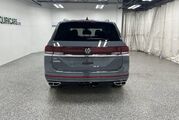 2025 Volkswagen Atlas 2.0T SEL Premium R-Line Oshkosh WI