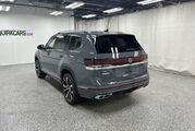 2025 Volkswagen Atlas 2.0T SEL Premium R-Line Oshkosh WI