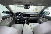 2025 Volkswagen Atlas 2.0T SEL Premium R-Line Oshkosh WI