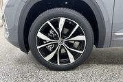 2025 Volkswagen Atlas 2.0T SEL Premium R-Line Oshkosh WI
