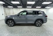 2025 Volkswagen Atlas 2.0T SEL Premium R-Line Oshkosh WI