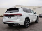 2025 Volkswagen Atlas 2.0T SEL Premium R-Line Oshkosh WI