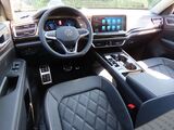 2025 Volkswagen Atlas 2.0T SEL Premium R-Line Oshkosh WI