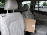 2025 Volkswagen Atlas 2.0T SEL Premium R-Line Oshkosh WI
