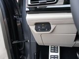 2025 Volkswagen Atlas 2.0T SEL Premium R-Line Oshkosh WI