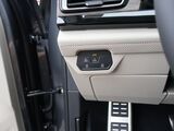 2025 Volkswagen Atlas 2.0T SEL Premium R-Line Oshkosh WI