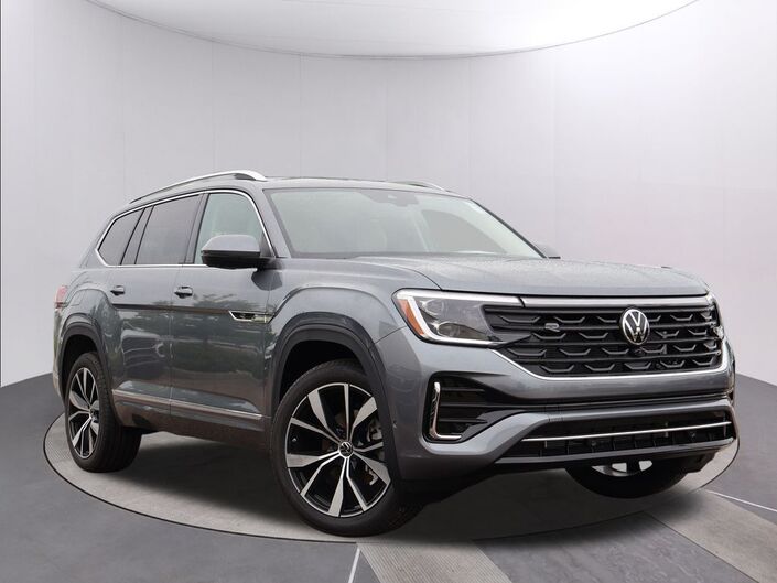 2025 Volkswagen Atlas 2.0T SEL Premium R-Line Oshkosh WI