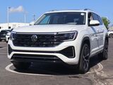 2025 Volkswagen Atlas 2.0T SEL Premium R-Line Oshkosh WI