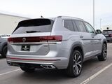 2025 Volkswagen Atlas 2.0T SEL Premium R-Line Oshkosh WI