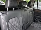 2025 Volkswagen Atlas 2.0T SEL Premium R-Line Oshkosh WI