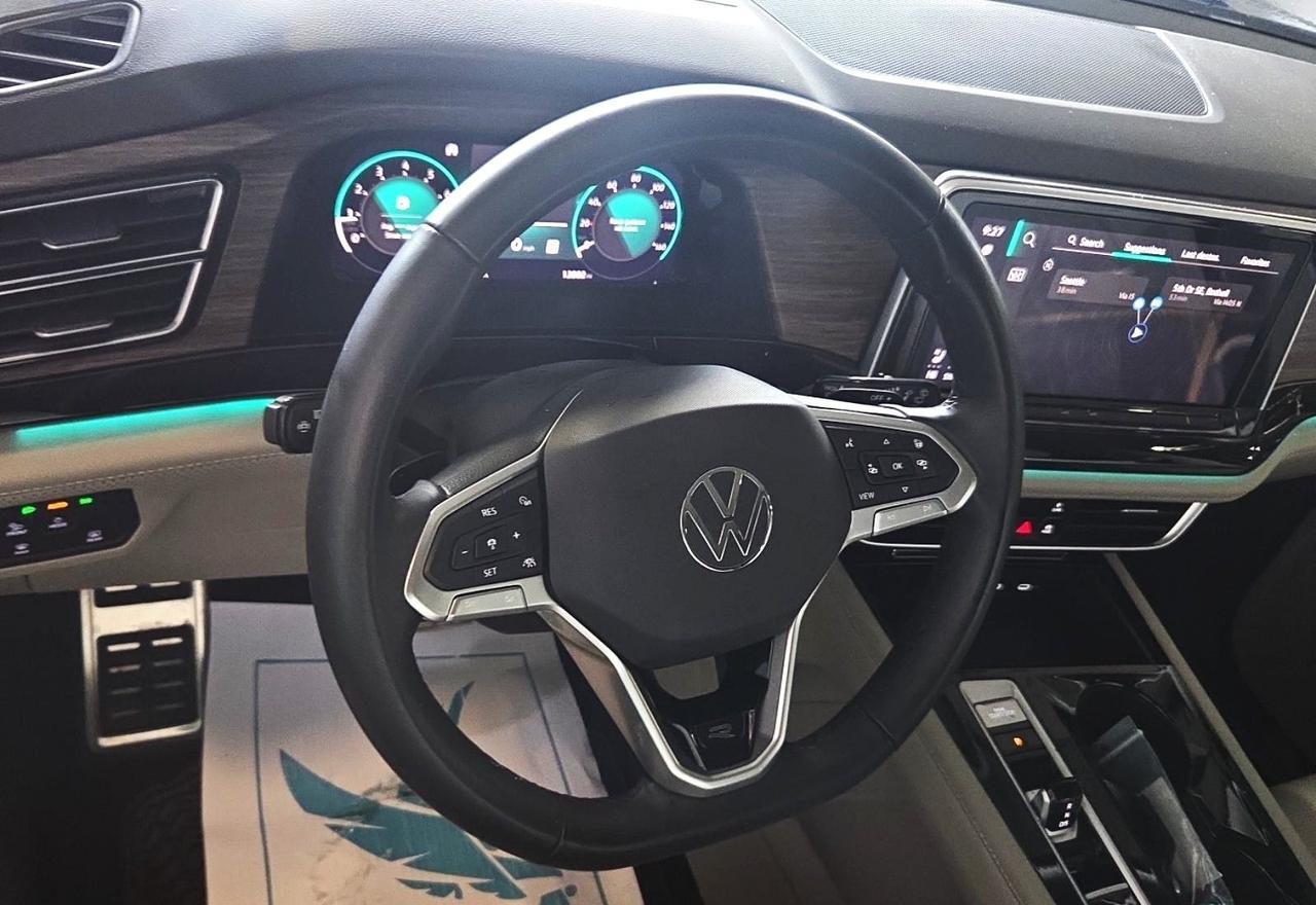 2025 Volkswagen Atlas 2.0T SEL Premium R-Line Panoramic Roof Ventilated Seats Portland OR