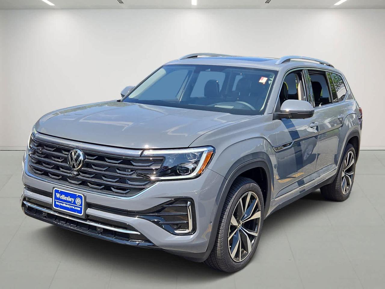 2025 Volkswagen Atlas 2.0T SEL Premium R-Line Wellesley MA
