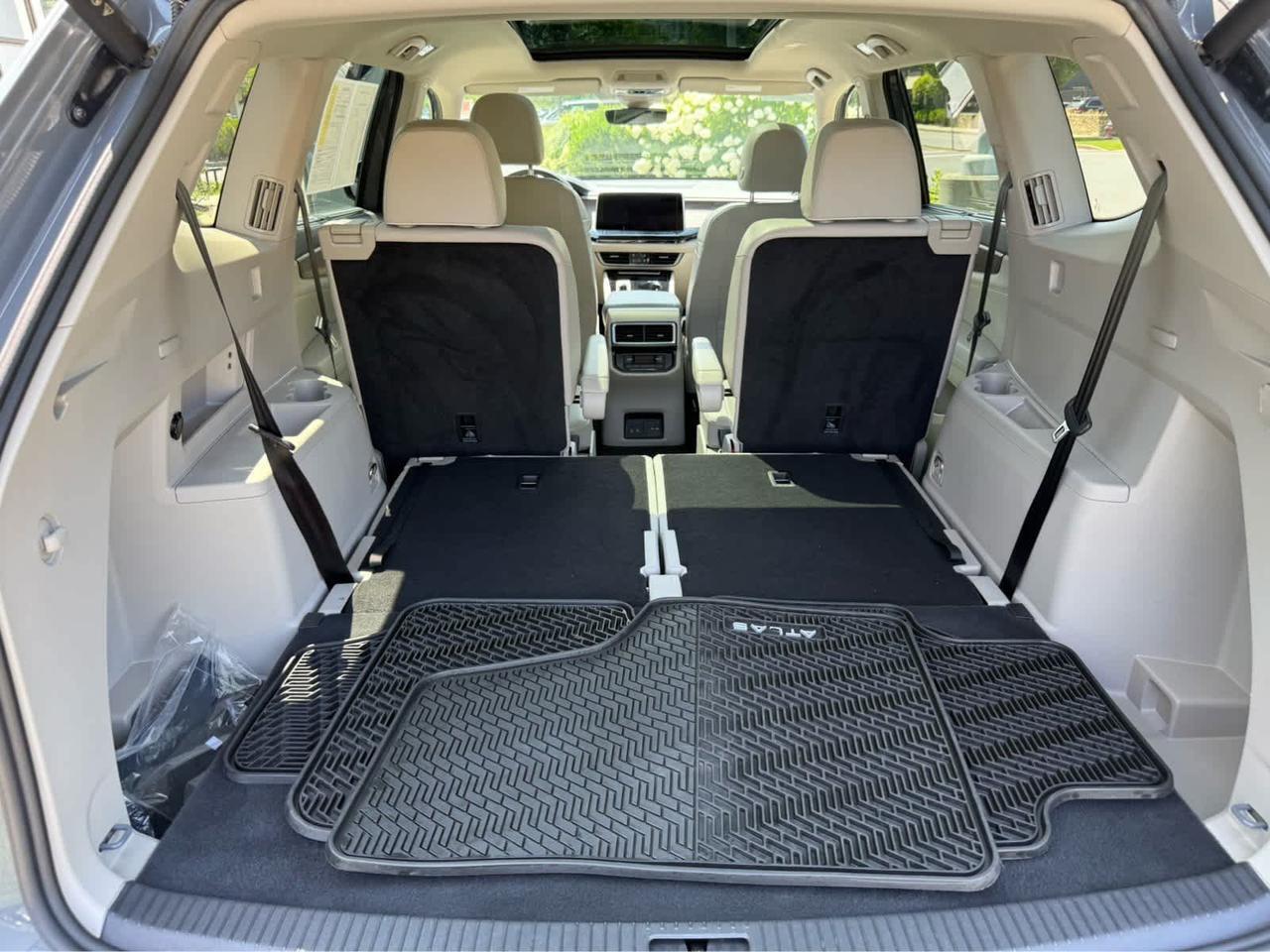 2025 Volkswagen Atlas 2.0T SEL Premium R-Line Wellesley MA