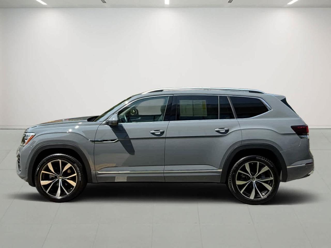 2025 Volkswagen Atlas 2.0T SEL Premium R-Line Wellesley MA