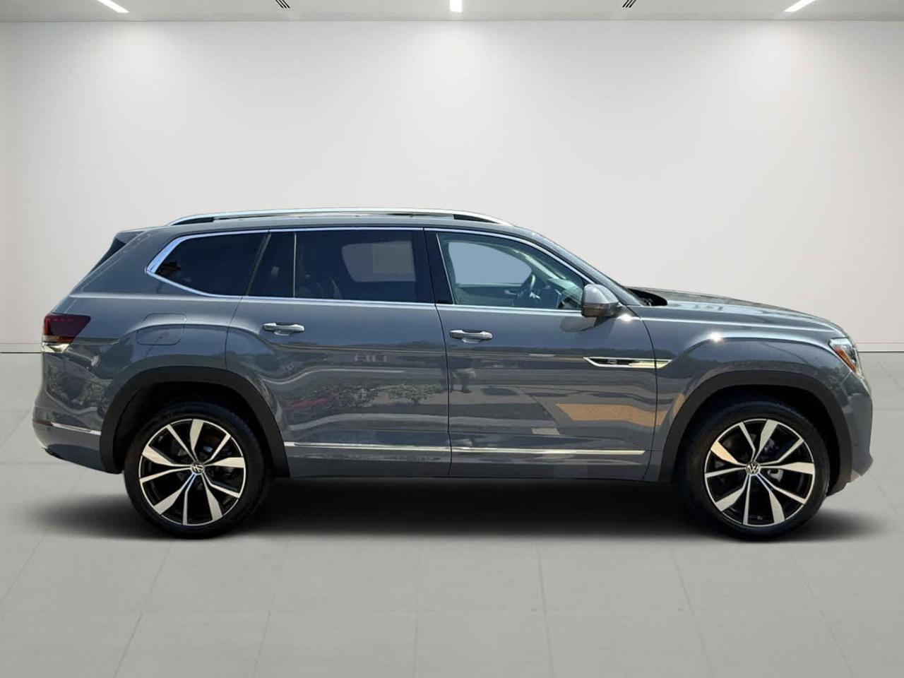 2025 Volkswagen Atlas 2.0T SEL Premium R-Line Wellesley MA