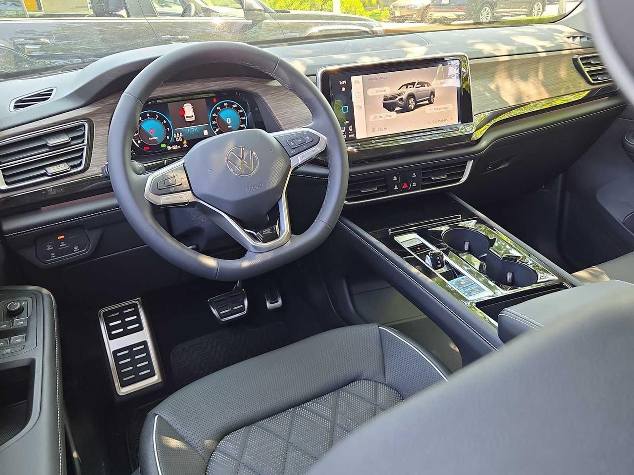 2025 Volkswagen Atlas 2.0T SEL Premium R-Line Wellesley MA
