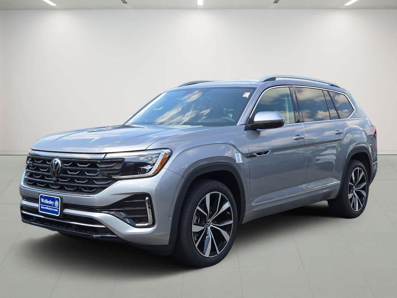 2025 Volkswagen Atlas 2.0T SEL Premium R-Line Wellesley MA