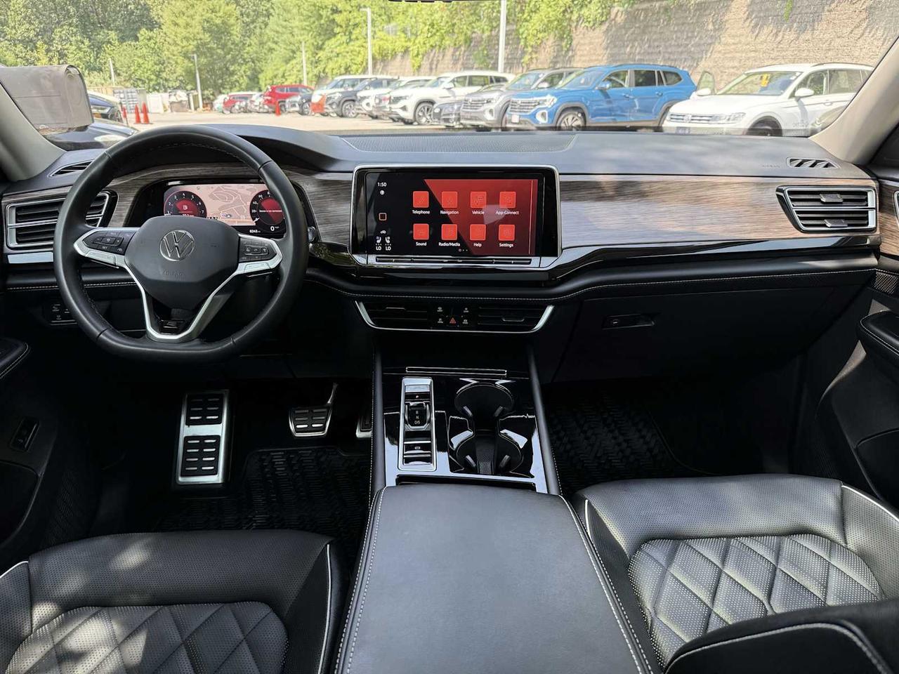 2025 Volkswagen Atlas 2.0T SEL Premium R-Line Westborough MA
