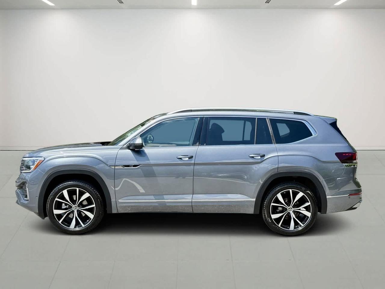 2025 Volkswagen Atlas 2.0T SEL Premium R-Line Westborough MA