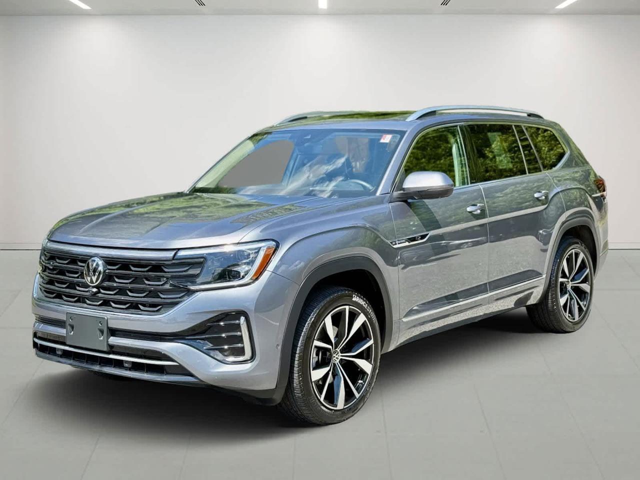 2025 Volkswagen Atlas 2.0T SEL Premium R-Line Westborough MA