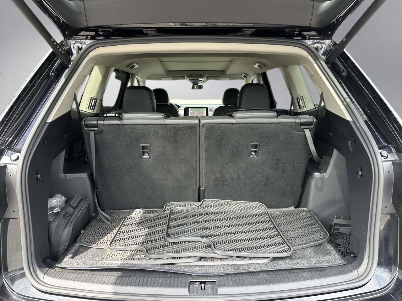 2025 Volkswagen Atlas 2.0T SEL Premium R-Line Alexandria VA