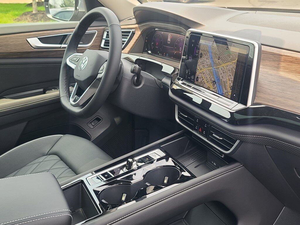 2025 Volkswagen Atlas 2.0T SEL Premium R-Line Springfield VA
