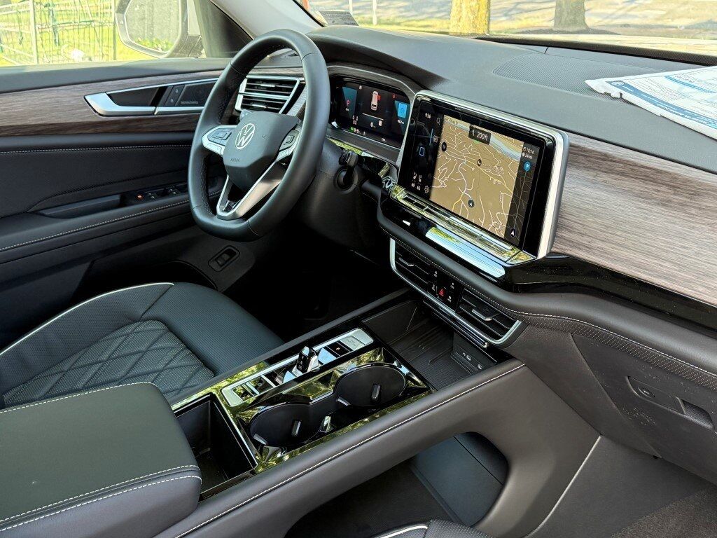 2025 Volkswagen Atlas 2.0T SEL Premium R-Line Springfield VA