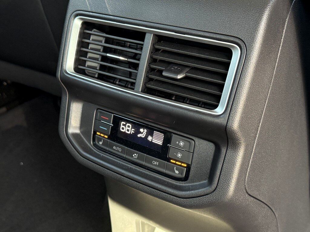 2025 Volkswagen Atlas 2.0T SEL Premium R-Line Springfield VA