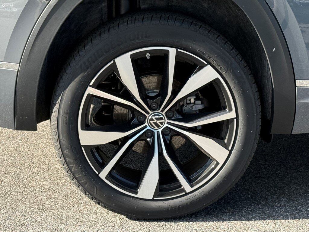 2025 Volkswagen Atlas 2.0T SEL Premium R-Line Springfield VA