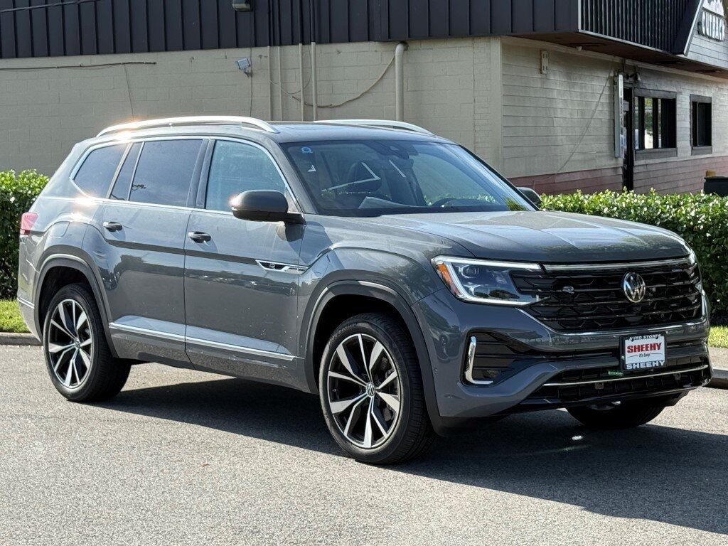 2025 Volkswagen Atlas 2.0T SEL Premium R-Line