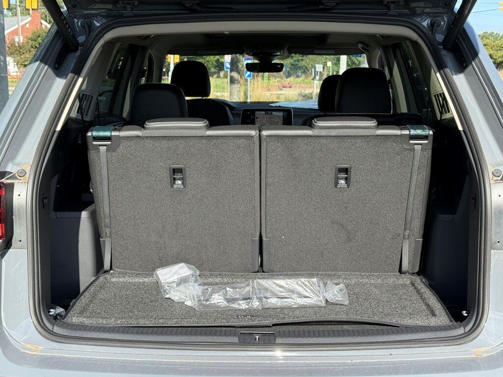 2025 Volkswagen Atlas 2.0T SEL Premium R-Line Springfield VA