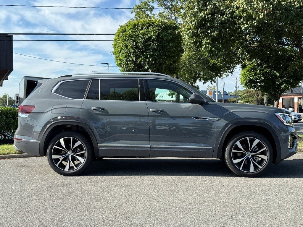 2025 Volkswagen Atlas 2.0T SEL Premium R-Line Springfield VA