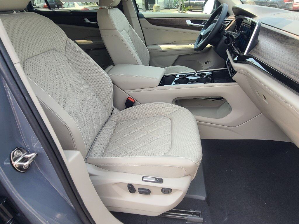2025 Volkswagen Atlas 2.0T SEL Premium R-Line Springfield VA