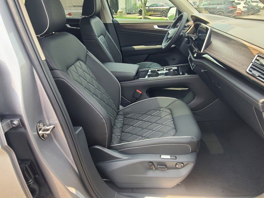2025 Volkswagen Atlas 2.0T SEL Premium R-Line Springfield VA