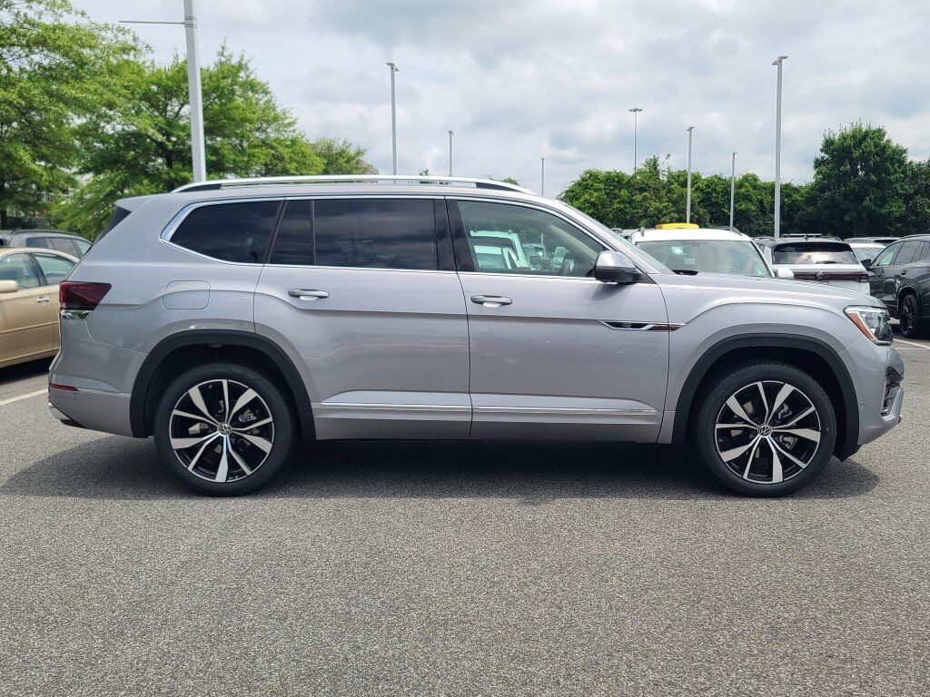 2025 Volkswagen Atlas 2.0T SEL Premium R-Line Springfield VA