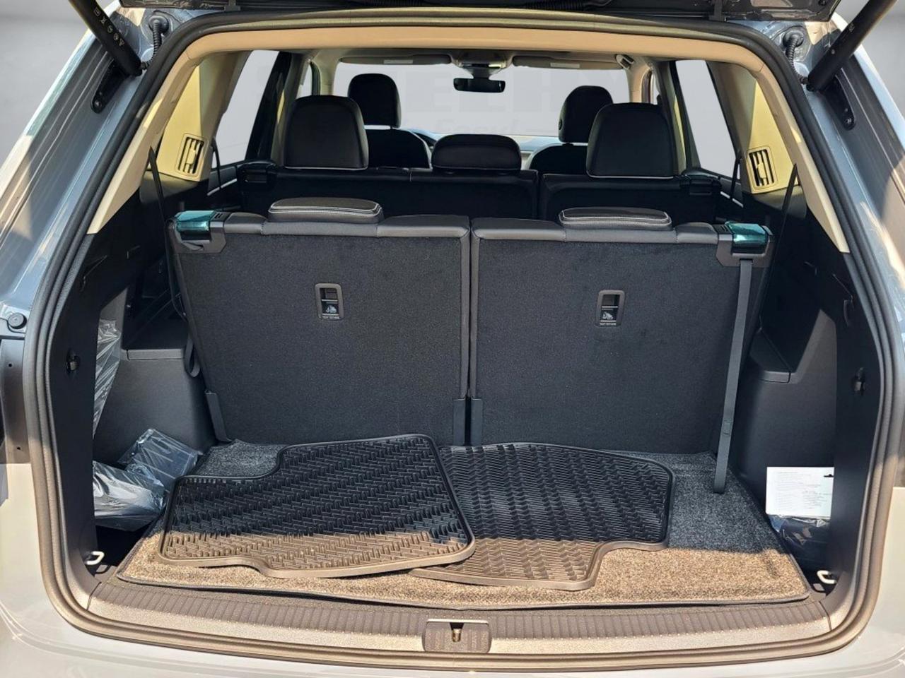 2025 Volkswagen Atlas 2.0T SEL Premium R-Line Springfield VA