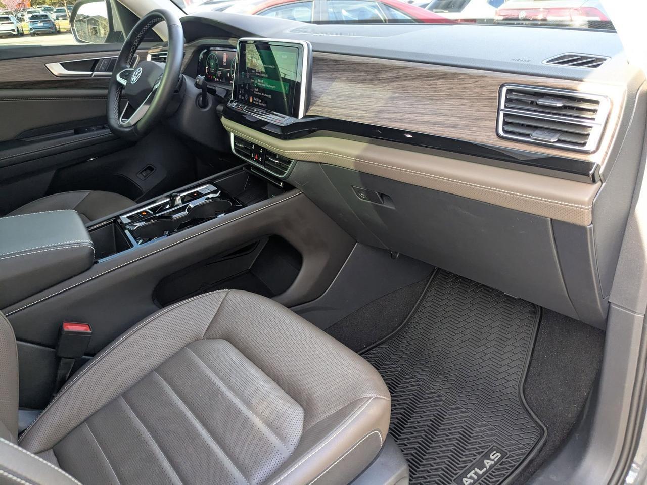 2025 Volkswagen Atlas 2.0T SEL San Antonio TX