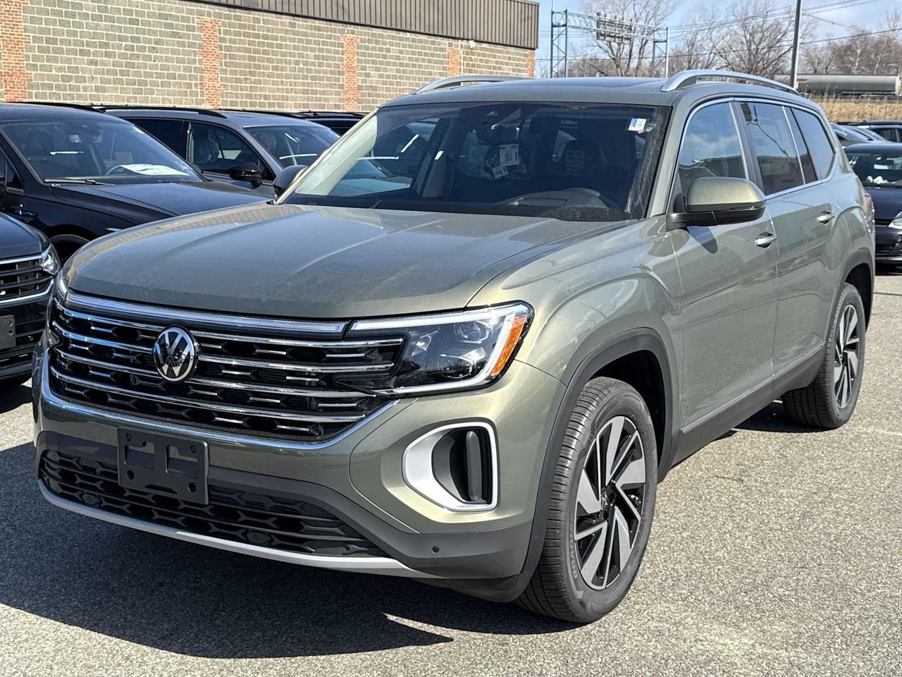 2025 Volkswagen Atlas 2.0T SEL Medford MA