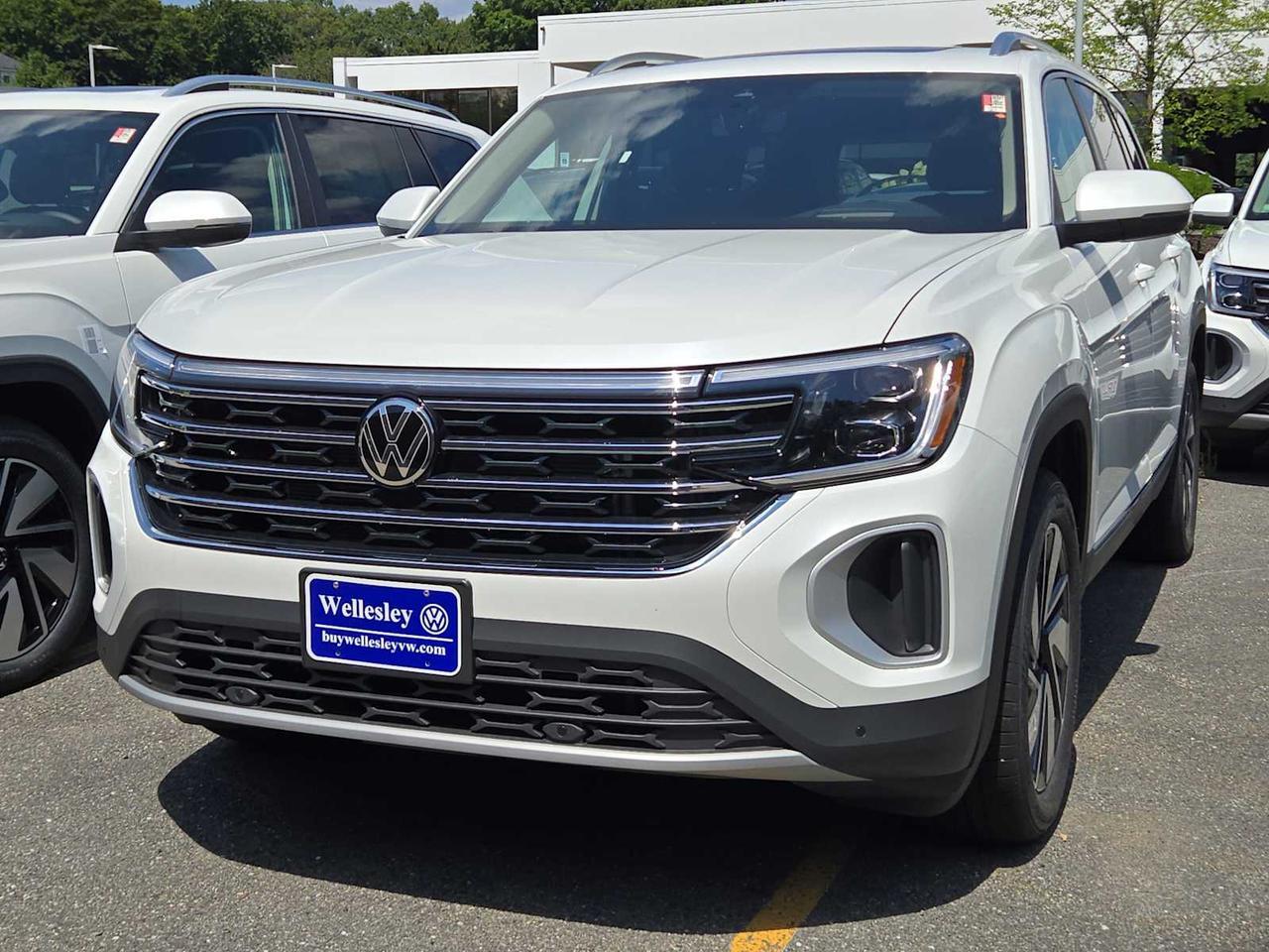 2025 Volkswagen Atlas 2.0T SEL Wellesley MA