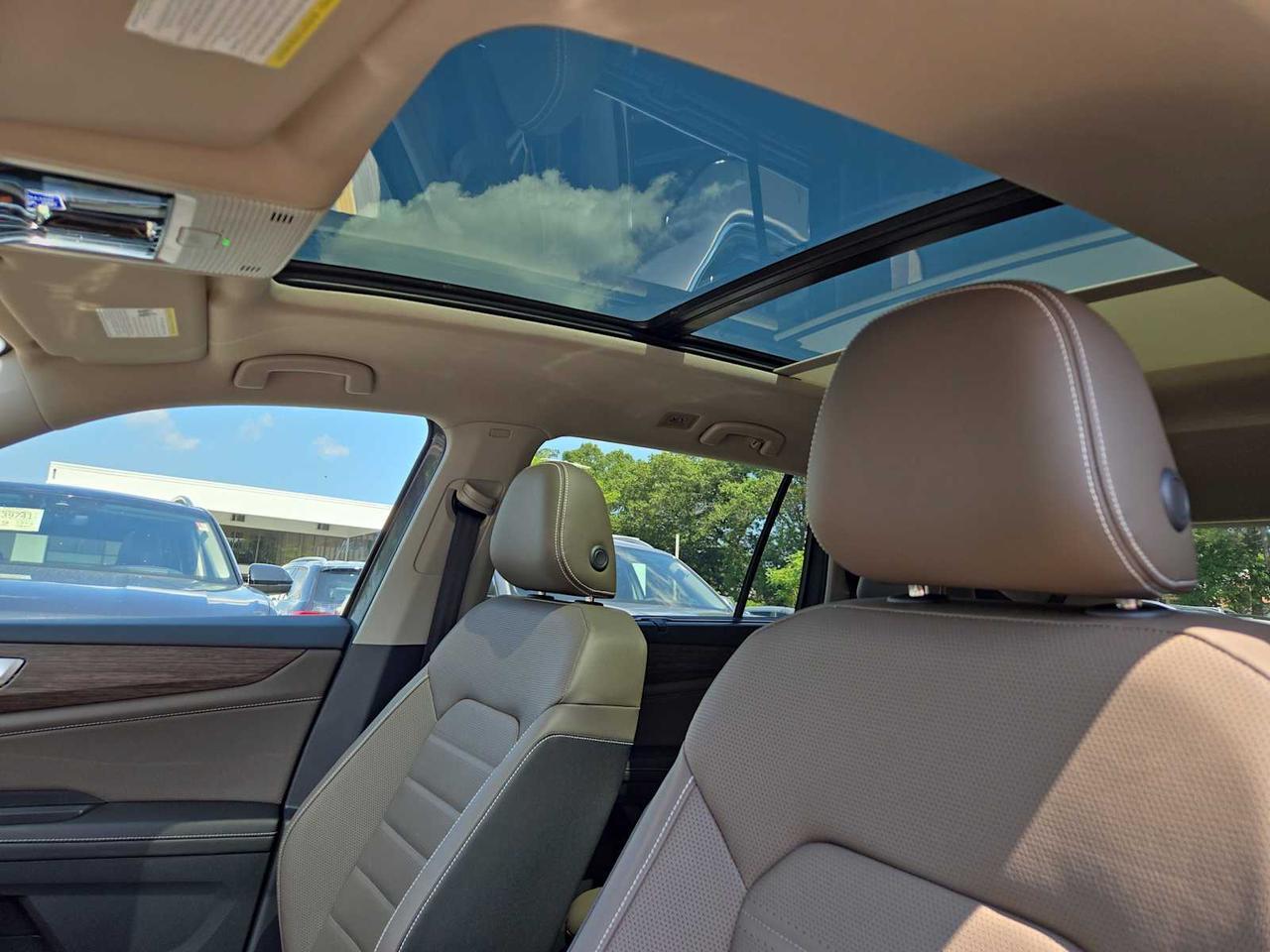 2025 Volkswagen Atlas 2.0T SEL Wellesley MA