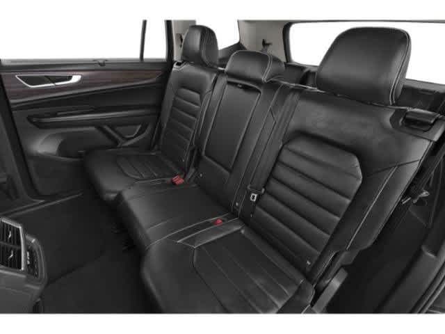 2025 Volkswagen Atlas 2.0T SEL Westborough MA