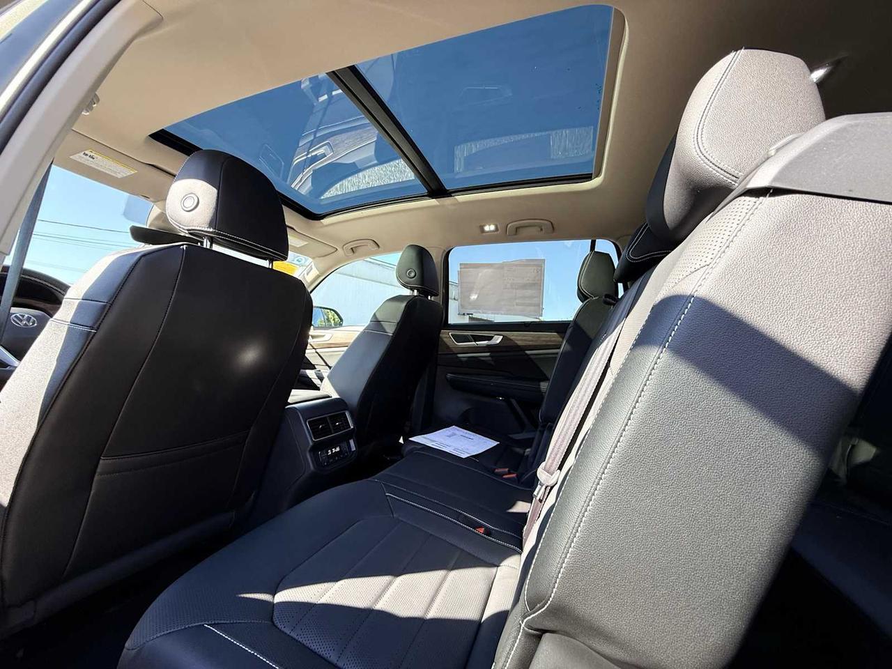2025 Volkswagen Atlas 2.0T SEL Westborough MA