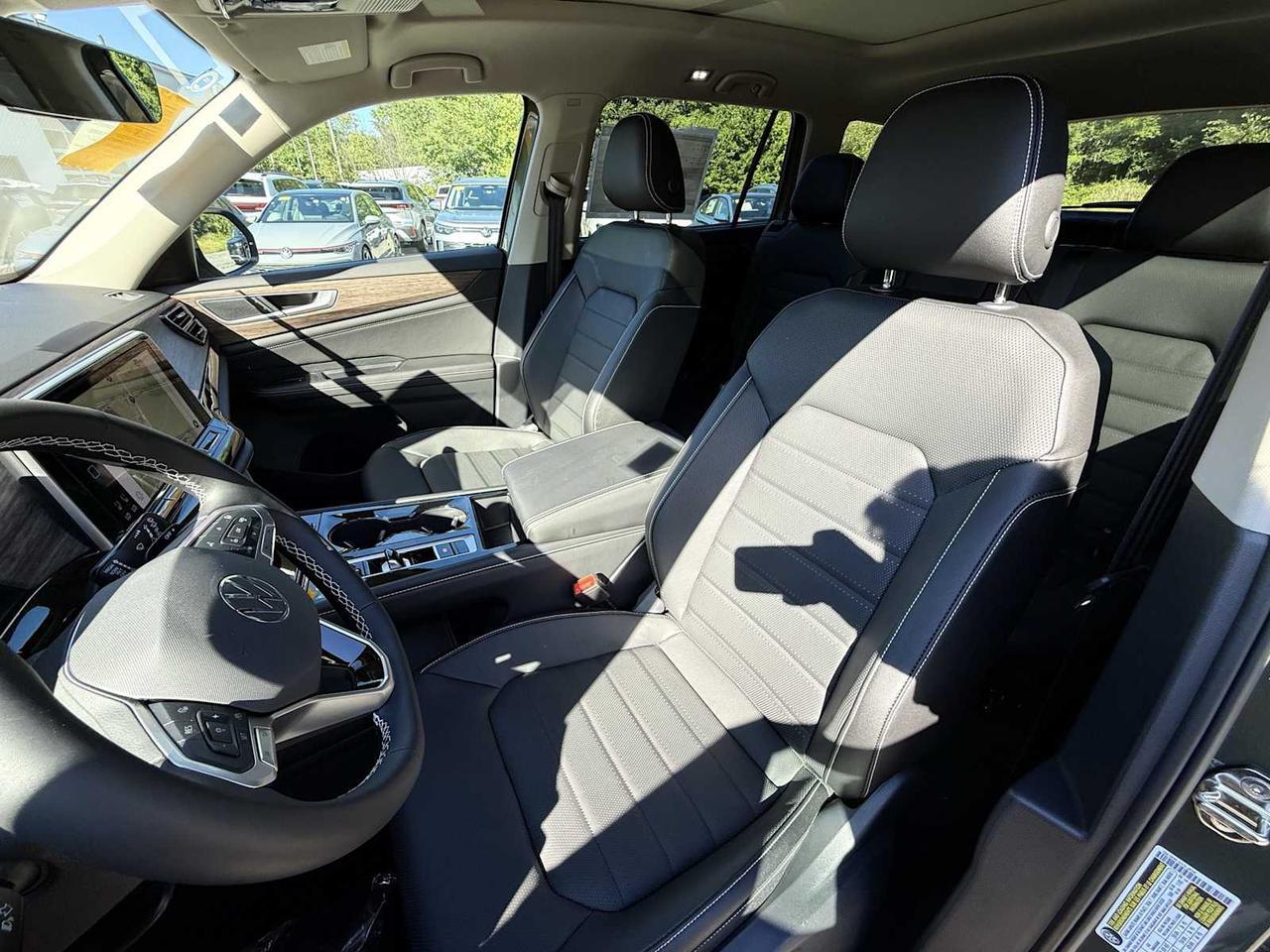 2025 Volkswagen Atlas 2.0T SEL Westborough MA