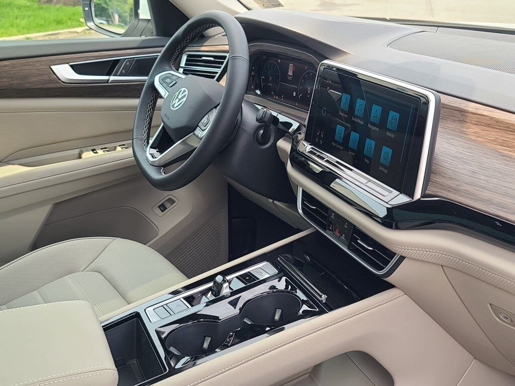 2025 Volkswagen Atlas 2.0T SEL Springfield VA