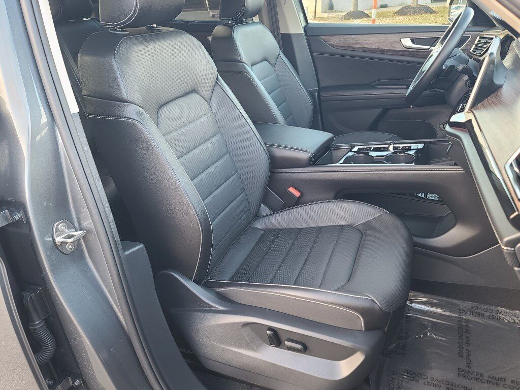 2025 Volkswagen Atlas 2.0T SEL Springfield VA