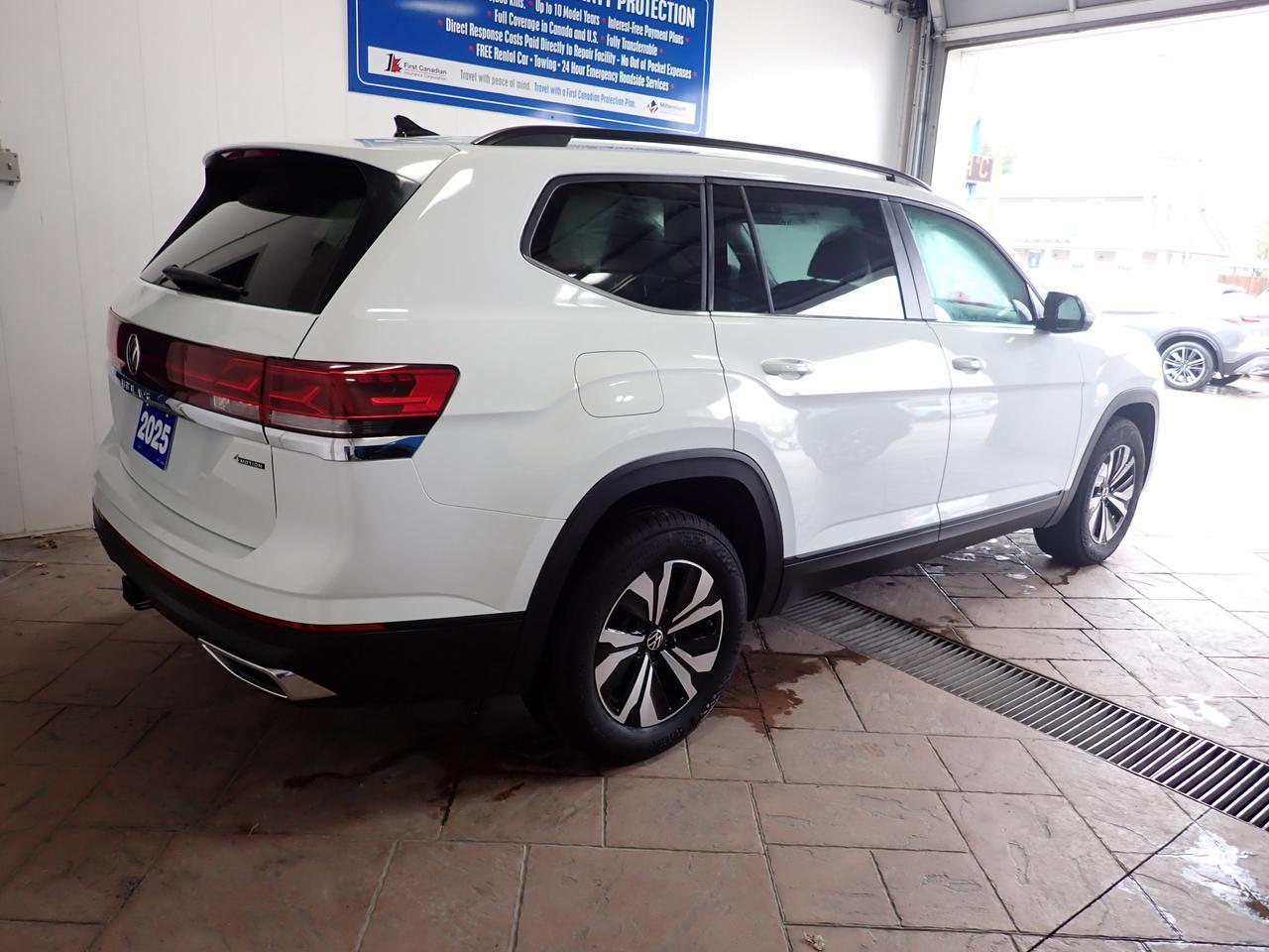 2025 Volkswagen Atlas Comfortline 4WD LEATHER 7 PASS Listowel ON